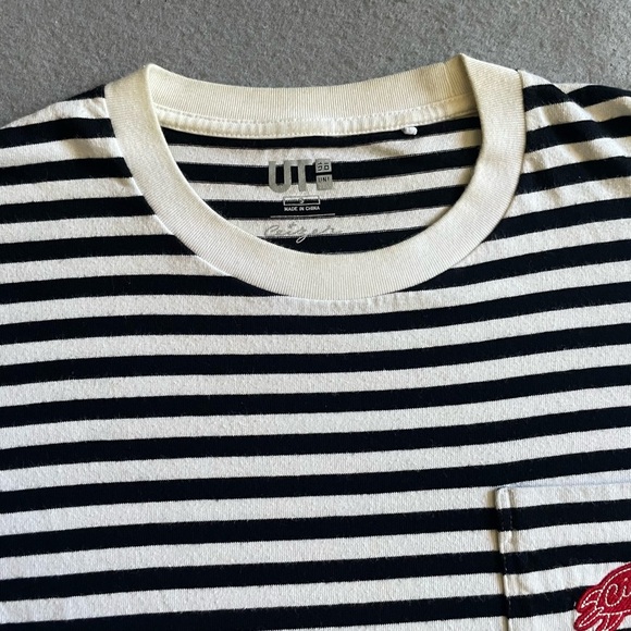 Uniqlo x Ceizer Men’s T-shirt Blue Striped Blue White Short Sleeve Size Small - Picture 2 of 6